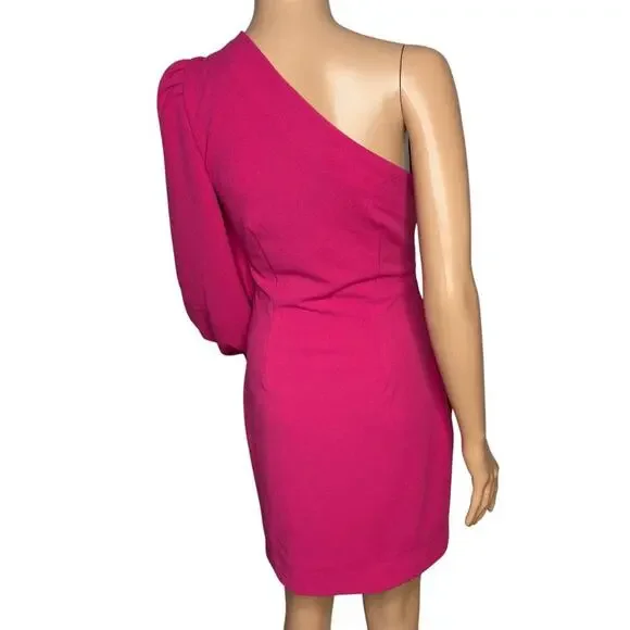 Elliatt Bermuda Mini Dress Crepe Fuchsia (bright pink) women’s size XS NWT - Picture 2 of 11